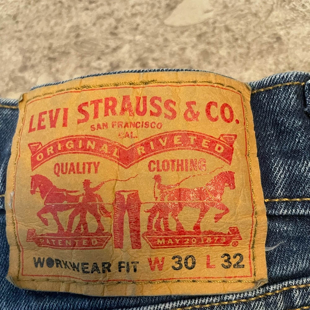 Levi jeans - Picture 3 of 3